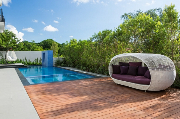 salon lit terrasse bois piscine