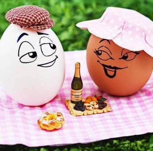 αστεία αυγά Πάσχα ζευγάρι πικνίκ