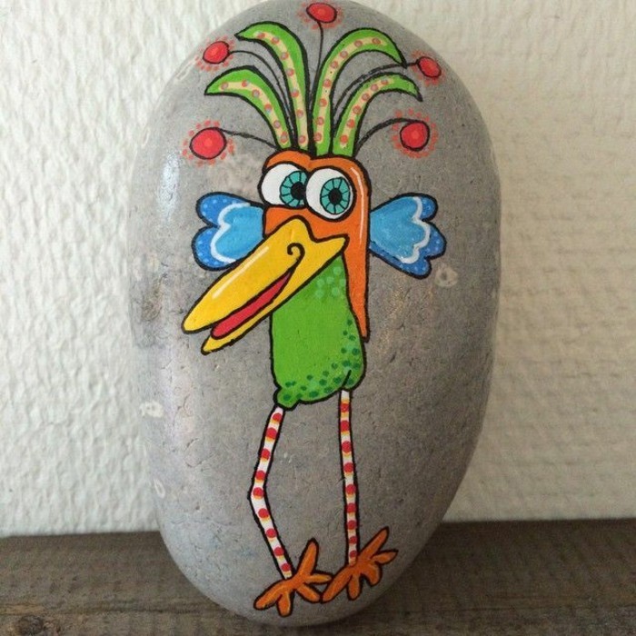 забавна птица живопис колоритен боя камъни