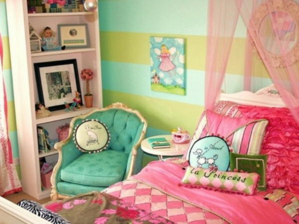 غرفة مراهقة فاخرة ملونة