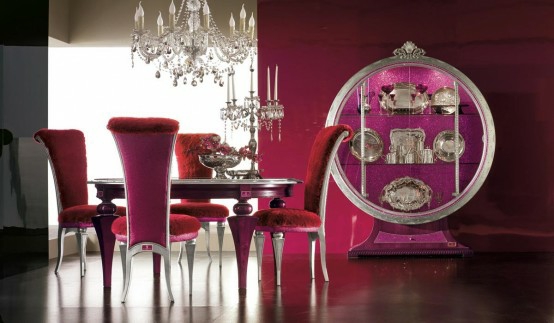 πολυτελή έπιπλα τραπεζαρίας ροζ κόκκινο πολυέλαιοι καρέκλες