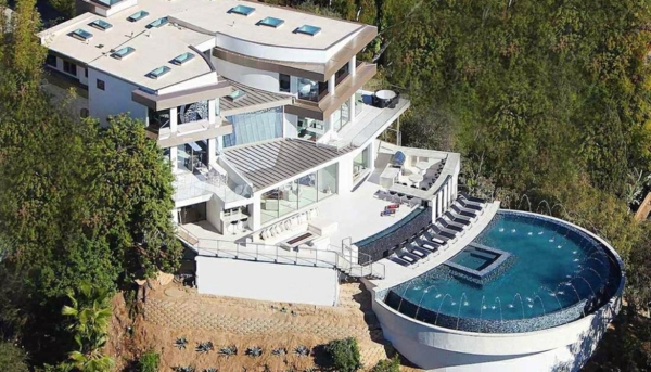 maison de luxe construire résidence de piscine architecture moderne