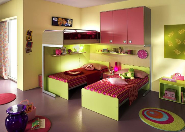 girl's room design green interior accents