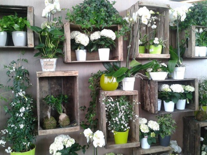 meubles de boîtes à vin idées de décoration bricolage idées durable vie verticale jardin