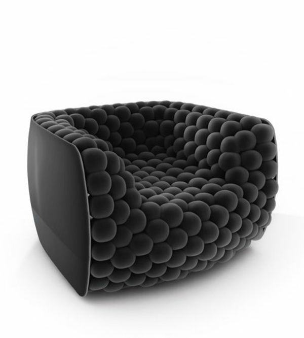 家具设计师Carlo Colombo布置了扶手椅设计师家具