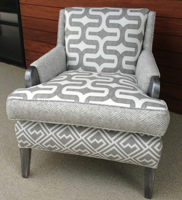 meubles tissu motif gris oreillers rembourrés restaurer vieux meubles