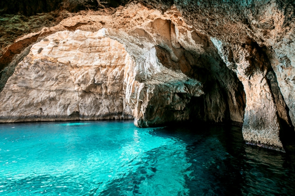 malta holiday blue grotto dwejra