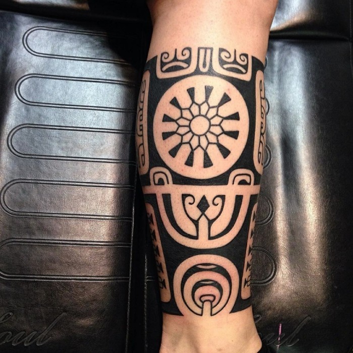 毛利人纹身部落图案腿纹身