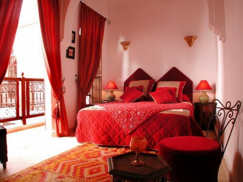 Μαροκινή-υπνοδωμάτιο-deco-ιδέες-ήλιος-λάμψη