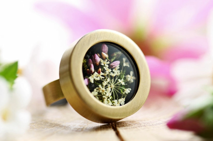 δαχτυλίδι ορείχαλκου γύρω από herparing λουλούδια elfenschmuck