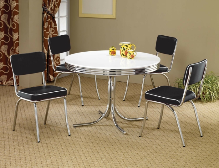 金属家具复古风格圆形餐桌黑色仿皮革铬合金椅子