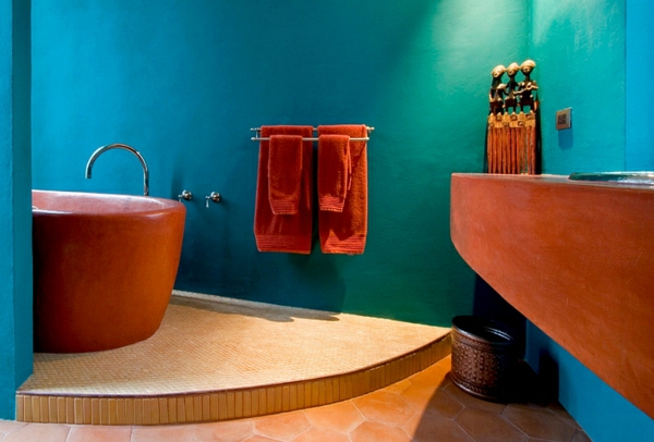 moderni kylpyhuone ideoita turkoosi seinän muotoilu kylpyammeet