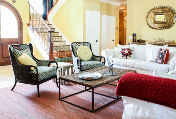 moderne hjem indretning stue møbler mexikanske stil gul væg maling