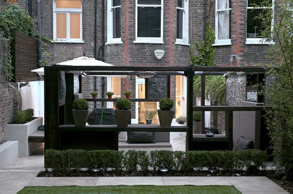 conception moderne de jardin pergola noir décoratif