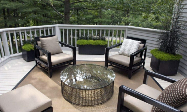 šiuolaikinės terasos dizaino stalo dizaino idėjos mesti pagalvės augalų fotelį
