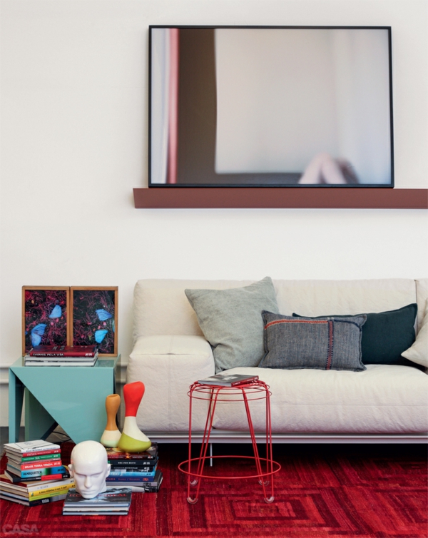 moderne væg design stue sofa sofabord rød gulvtæppe