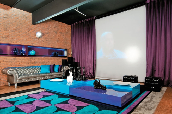 现代生活墙客厅设计师家具家庭影院窗帘紫色蓝色