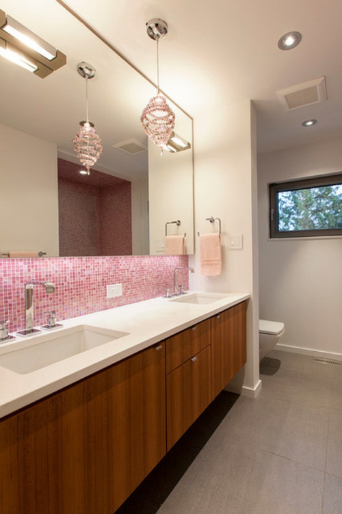 μοντέρνο μπάνιο ροζ σχεδίασης πλακάκια καθρέφτη μωσαϊκό κρέμονται λάμπα