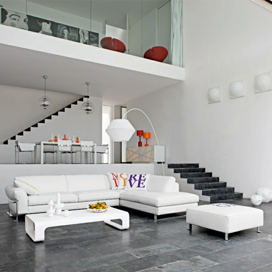 modernus gyvenamasis kambarys dizaino spalvų akcentai dizainerio baldų mezzanine valgomojo zona
