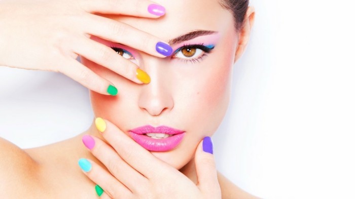 idées de conception d'ongles idées colorées dans toutes les couleurs pour l'été