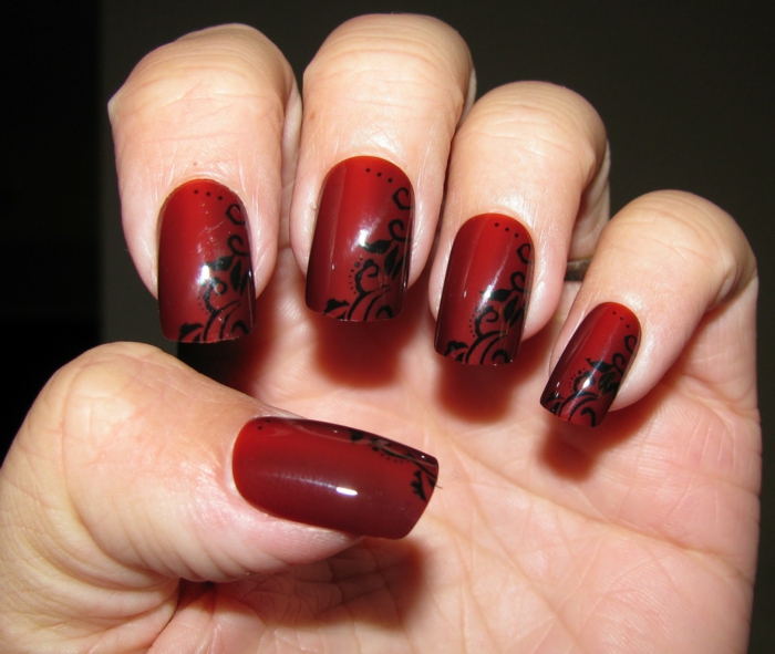 nail design red burgundy black ornaments