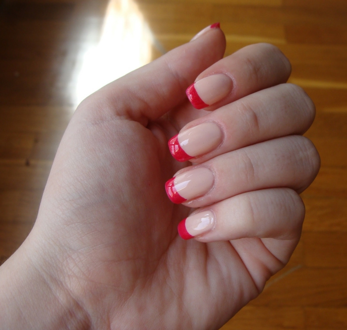 nail polish ideas red neutral elegant beauty tips