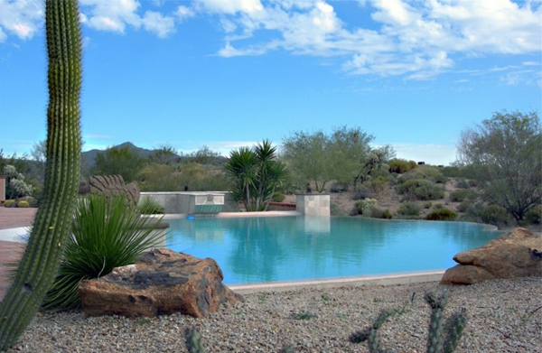 espace ouvert jardin design piscine désert