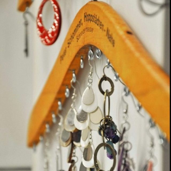 Κρατήστε τα κοσμήματα σκουλαρίκια σταματήστε τον εαυτό σας να κάνουν DIY ιδέες ιδεών