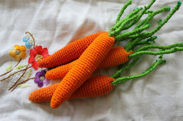 -crochet-saisie-arrêt carottes-décoration idées Pâques