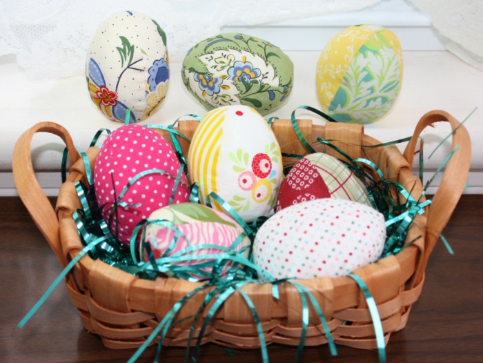 pasen decoratie pasen eieren knutselen naaien gekleurde easter basket