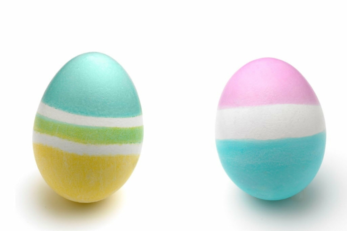 Huevos de Pascua decorar huevos Huevos de pintura rayas pastel