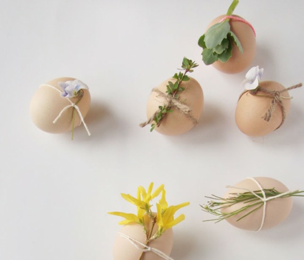 faire des oeufs de pâques pâques décorer idées de bricolage fil fleurs de printemps