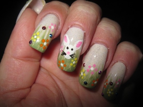великденски нокти полянка Великденски зайче цветя