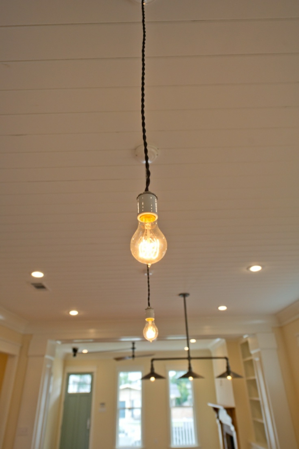 Pendant lights bulbs single