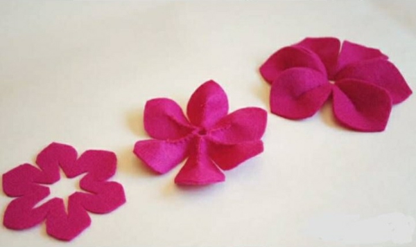 Pink Felt Flowers Tee DIY Sisustus Ideat Craft Ideas