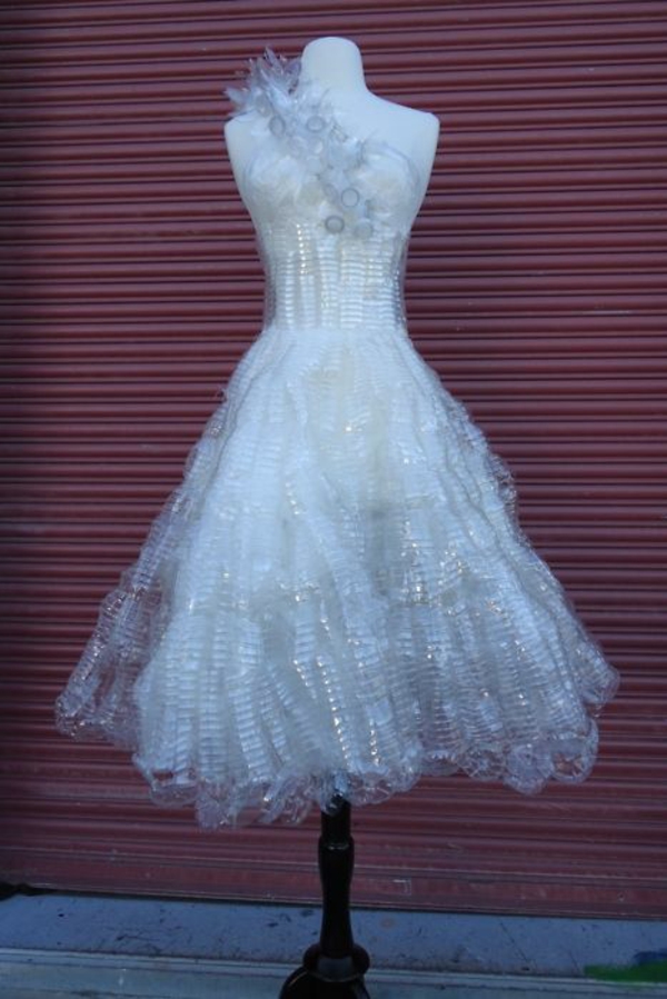 πλαστικό μόδα σχεδιαστής μόδας εκκεντρικός φόρεμα σχεδιαστή