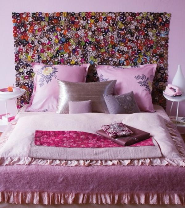 nydelig lilla farger floral design seng soverom hovedbrett