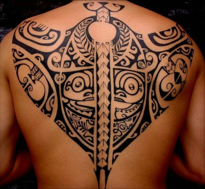 tilbake maori tatovering ideer menn tatovering