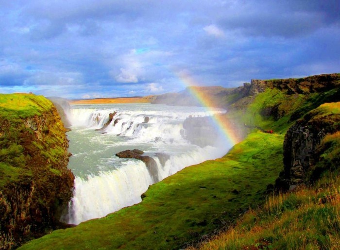 regnbue vandfald island