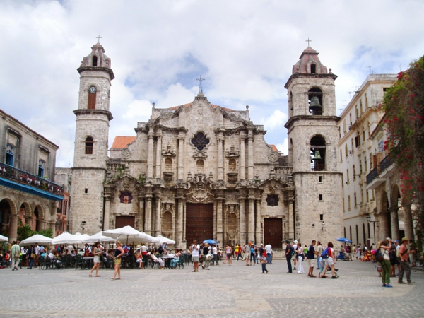 călătorie în Cuba catedrală de vacanță