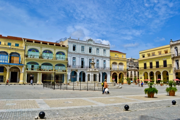 cestování do kuby prázdniny plaza de armas
