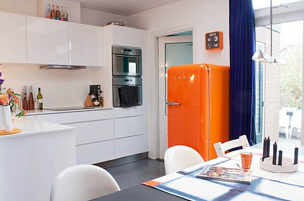 retro køkken smeg køleskab orange