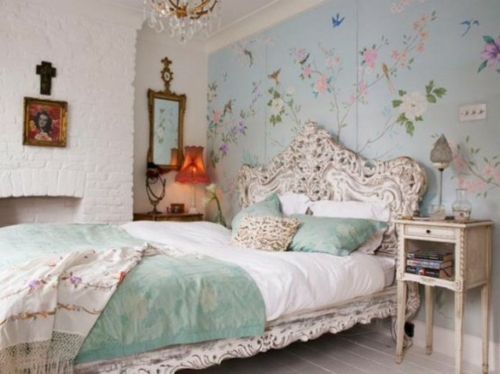 浪漫的卧室设计柔和的颜色花卉图案