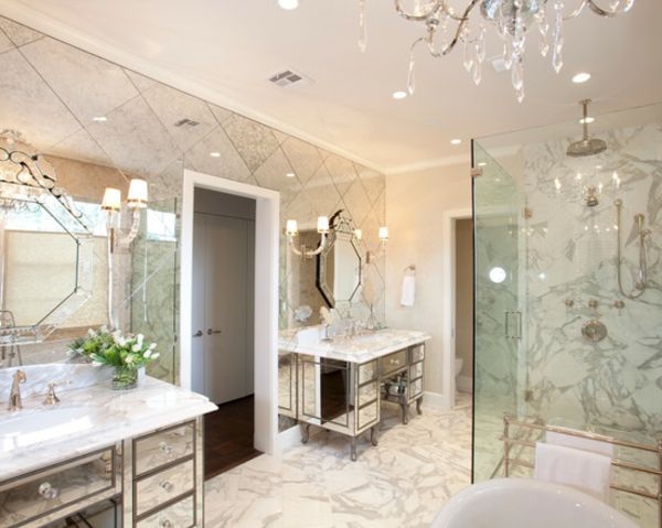 romantisk badeværelse ædelsten spejl kommoder