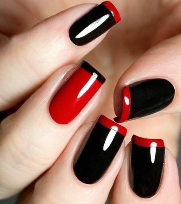 Gel nails for Christmas red fingernails images black
