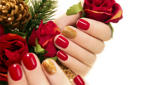 red gel nails for Christmas red fingernails motifs full