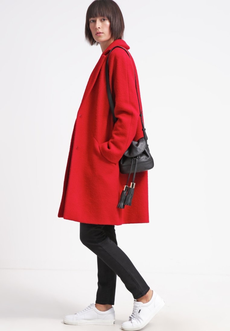 червено зимно палто дамско палто Cacharel вълна костюм страничен изглед