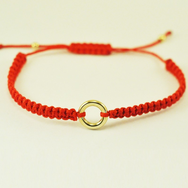 bijoux de bracelet de cercle d'or de fil rouge