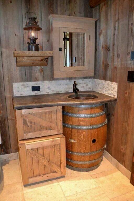 Ρουστίκ DIY έπιπλα μπάνιου μπάνιο ξύλο βαρέλι ξύλινα κουτιά νεροχύτη καθρέφτη φανάρι