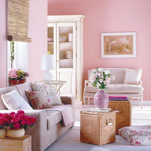 Rustikk stue design ideer rosa farge vegger